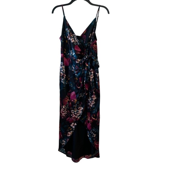 Express Dresses & Skirts - Express Fall Floral High Low Silk Satin Sexy Silhouette Dress Size Medium